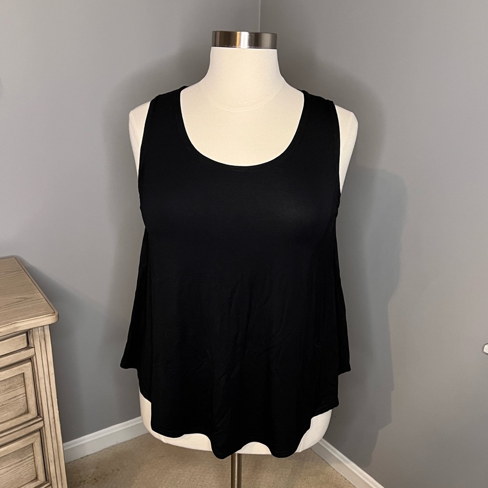 NWT The New Blak Tank Top in Black Size XL